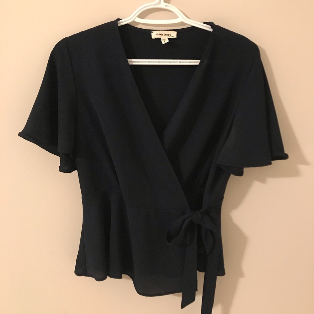 FLUTTER SLEEVE WRAP PEPLUM BLOUSE